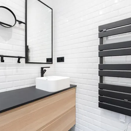 Superbe Sur La Grand Place, Avec Vue ! Lille